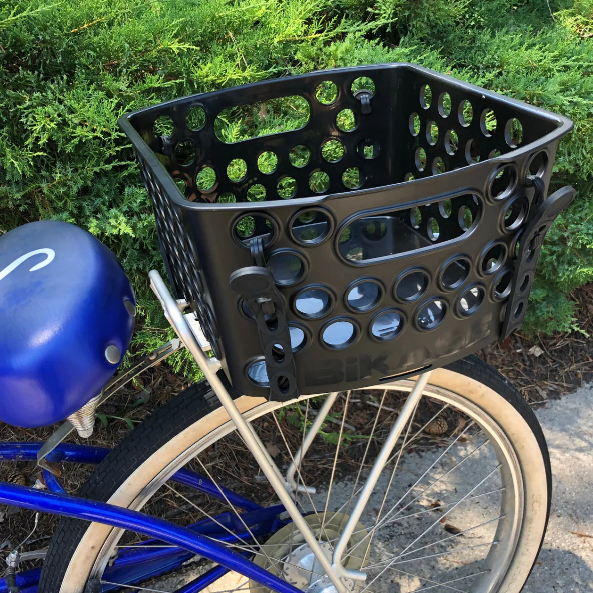 Small rear shop bike basket